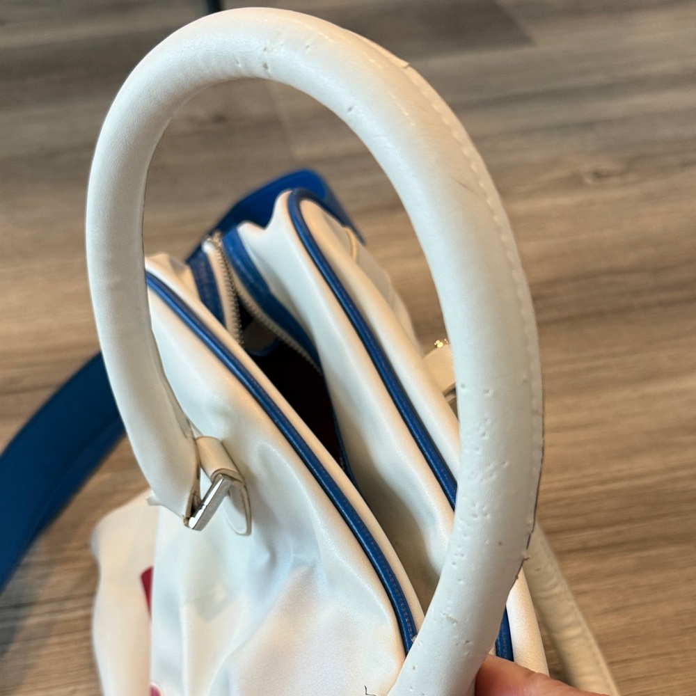 Emirates White and Blue Travel Bag - Picture 7 of 7